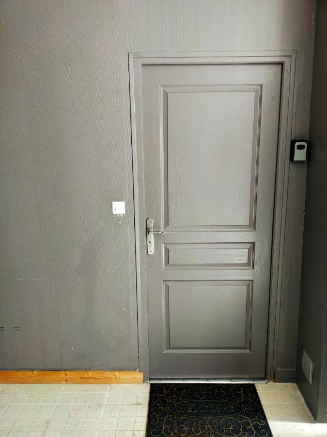 孔卡尔诺Au Bord De L'Eau A Concarnoloc公寓 外观 照片